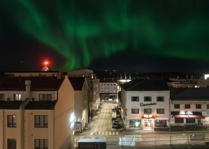 Aurora Family רובניימי